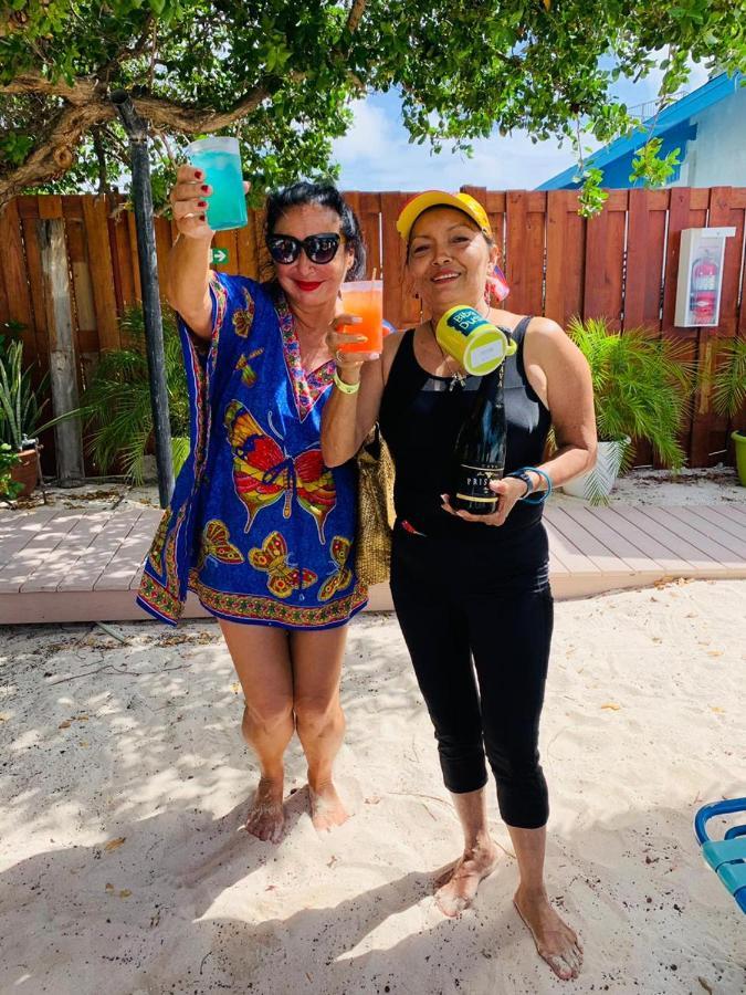 Aruba Harmony Apartments Oranjestad Dış mekan fotoğraf