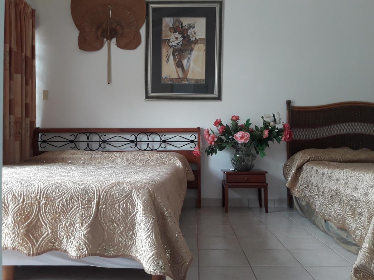 Aruba Harmony Apartments Oranjestad Dış mekan fotoğraf