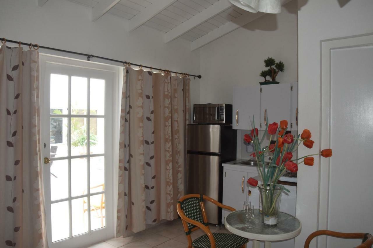Aruba Harmony Apartments Oranjestad Dış mekan fotoğraf